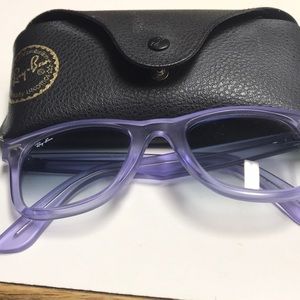 Ray-Ban sunglasses in excellent condition,